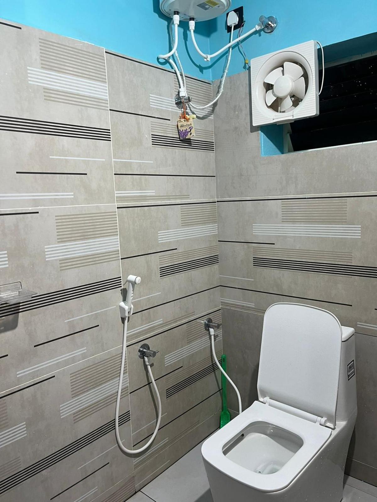 Homestay Sri Datta Kukkuteswara Nilayam *
