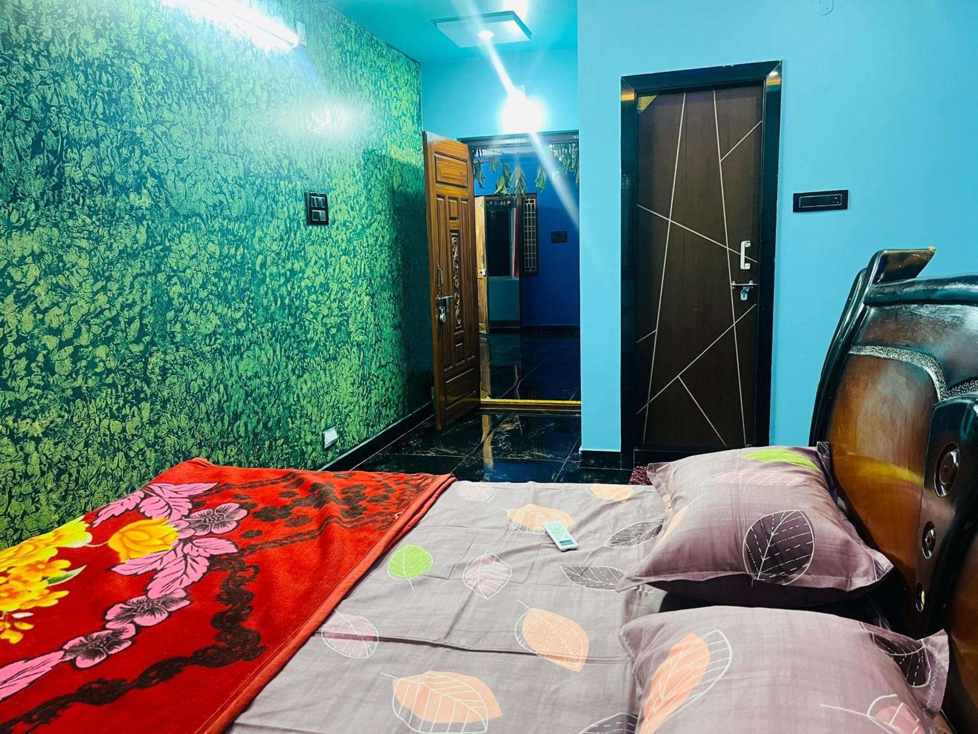 Sri Datta Kukkuteswara Nilayam Homestay